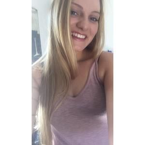 Meet your Posher, Isabelle